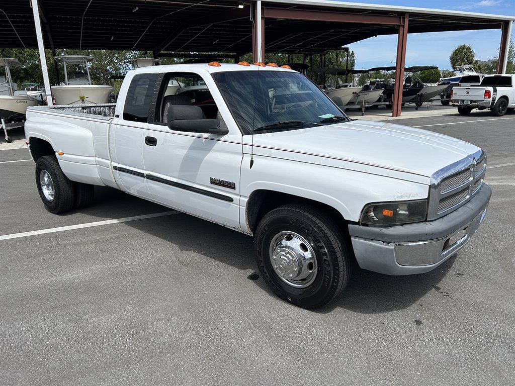 2000 Dodge Ram Pickup ST - Photo 8