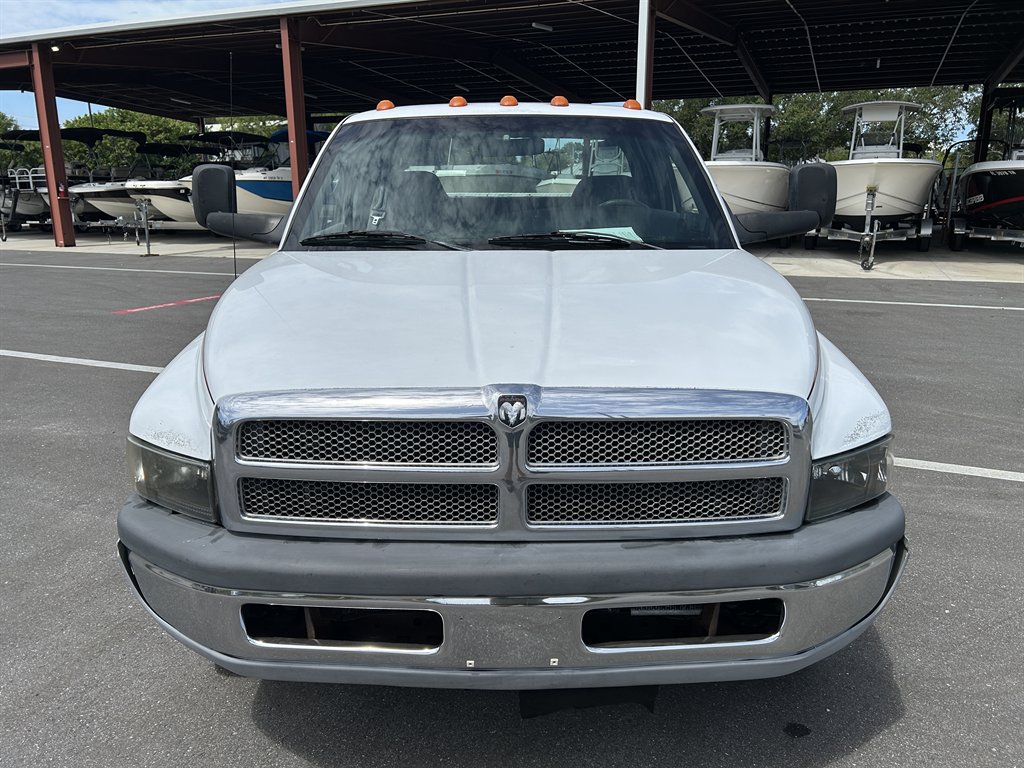 2000 Dodge Ram Pickup ST - Photo 9